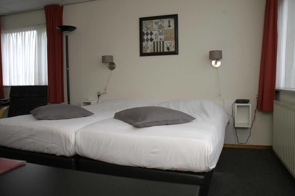 Hotel Triniteit Terneuzen Luaran gambar